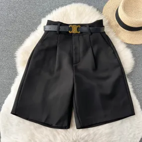 Black High-waisted Wide-legged Shorts without Belt