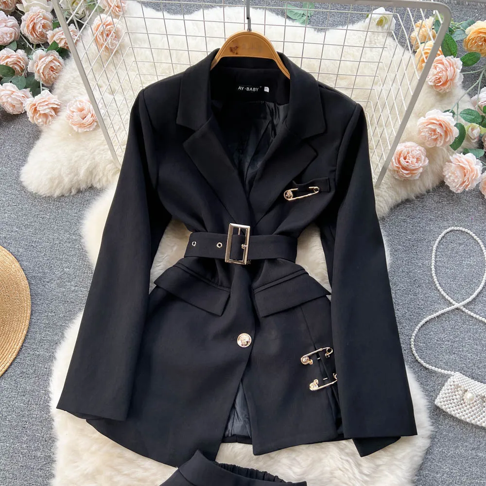 Vintage Black Blazer&Wide-legged Shorts 2Pcs